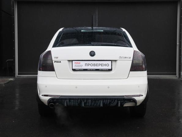 Skoda Octavia II (A5) Рестайлинг с пробегом 2011 года, цена 700 000 рублей, 268000 км, лифтбек, Автокод Объявления