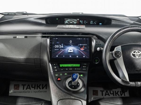 Toyota Prius III (XW30) с пробегом 2011 года, цена 900 000 рублей, 281102 км, лифтбек, Автокод Объявления