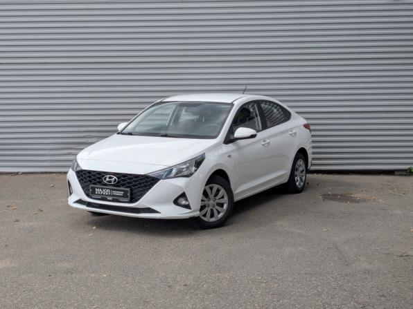 Hyundai Solaris II Рестайлинг с пробегом 2022 года, цена 1 565 000 рублей, 106067 км, седан, Автокод Объявления