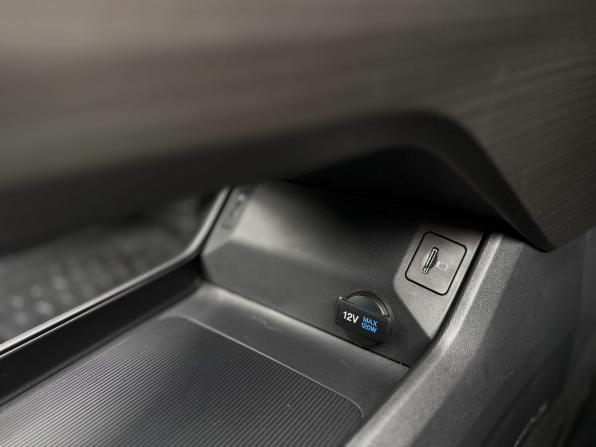 Changan Lamore с пробегом 2023 года, цена 2 180 000 рублей, 3246 км, седан, Автокод Объявления