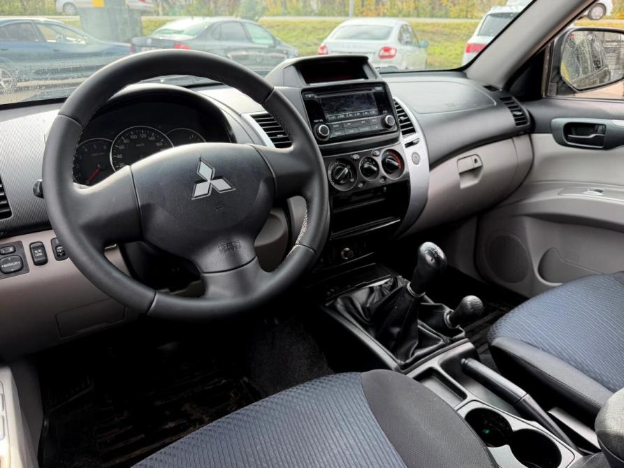 Mitsubishi Pajero Sport II Рестайлинг Нефтекамск  - изображение 9