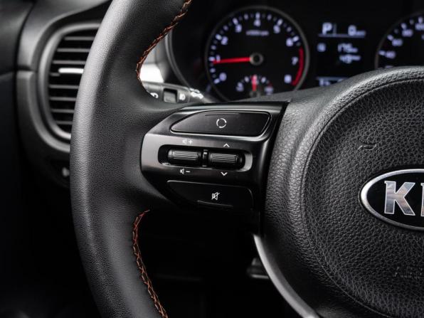 Kia Rio IV с пробегом 2019 года, цена 1 380 000 рублей, 163937 км, седан, Автокод Объявления