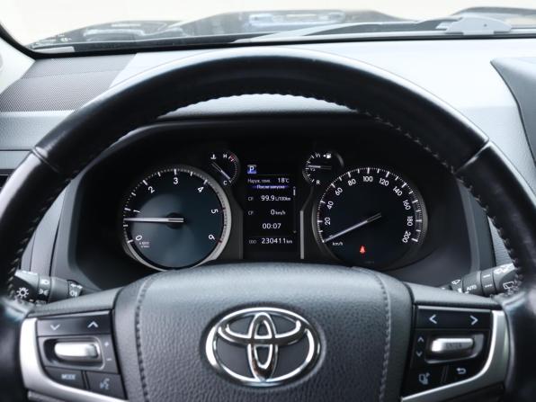 Toyota Land Cruiser Prado 150 Series Рестайлинг 3 с пробегом 2020 года, цена 4 490 000 рублей, 230410 км, внедорожник, Автокод Объявления