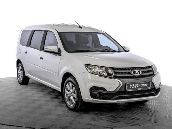 Lada (ВАЗ) Largus I Рестайлинг с пробегом 2024 года, цена 1 400 000 рублей, 29970 км, универсал, Автокод Объявления