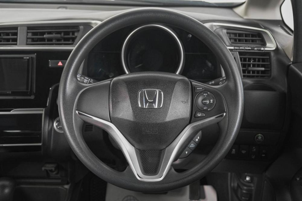 Honda Fit III Рестайлинг Кемерово  - изображение 16