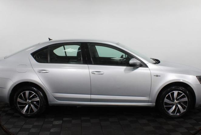 Skoda Octavia III (A7) Рестайлинг с пробегом 2019 года, цена 1 715 000 рублей, 119259 км, универсал, Автокод Объявления