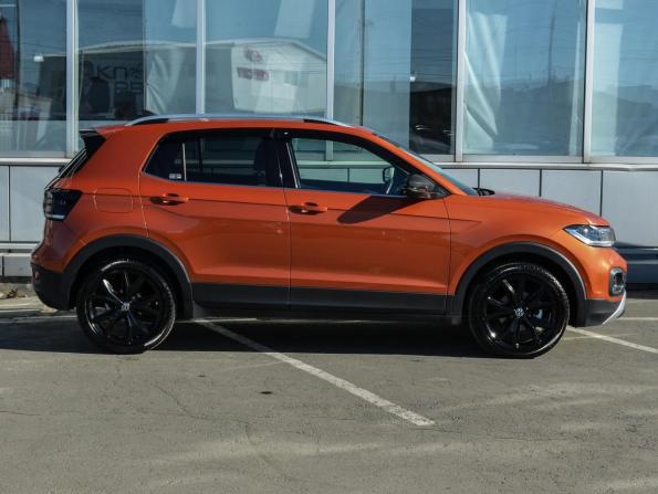 Volkswagen T-Cross I с пробегом 2021 года, цена 2 030 000 рублей, 32562 км, внедорожник, Автокод Объявления