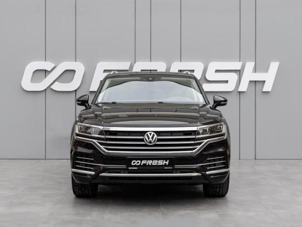 Volkswagen Touareg III с пробегом 2019 года, цена 3 380 000 рублей, 249776 км, внедорожник, Автокод Объявления
