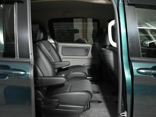 Honda Freed II с пробегом 2018 года, цена 1 590 000 рублей, 62517 км, компактвэн, Автокод Объявления