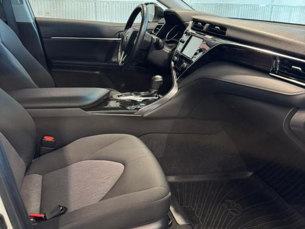 Toyota Camry VIII (XV70) с пробегом 2019 года, цена 2 980 000 рублей, 75025 км, седан, Автокод Объявления