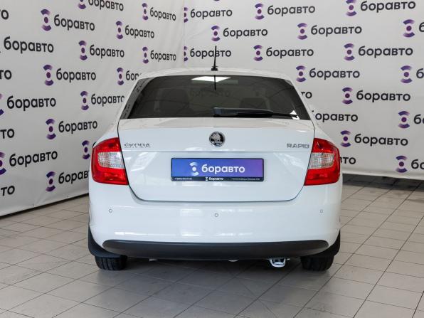 Skoda Rapid I с пробегом 2015 года, цена 1 170 000 рублей, 109618 км, лифтбек, Автокод Объявления