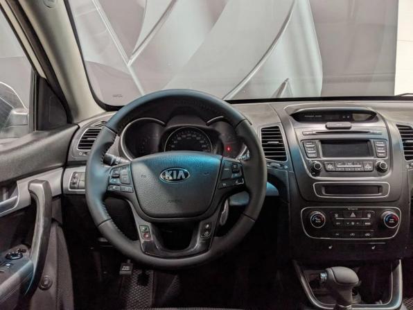 Kia Sorento II Рестайлинг с пробегом 2012 года, цена 1 290 000 рублей, 264130 км, внедорожник, Автокод Объявления