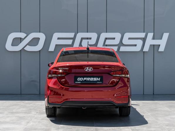 Hyundai Solaris II с пробегом 2018 года, цена 1 260 000 рублей, 85402 км, седан, Автокод Объявления