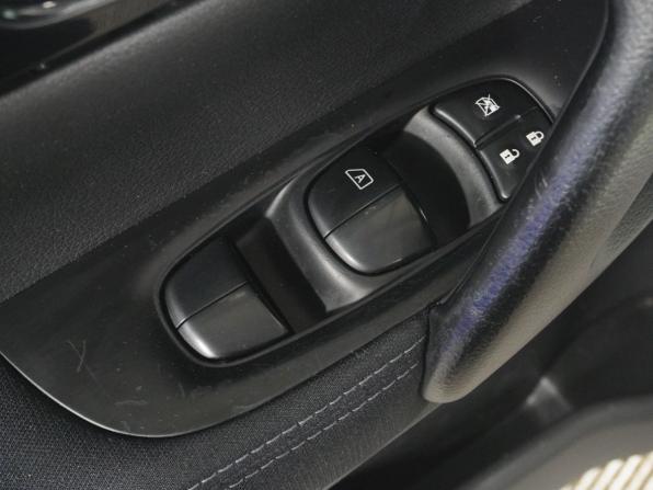Nissan Qashqai II с пробегом 2014 года, цена 1 280 000 рублей, 134113 км, внедорожник, Автокод Объявления