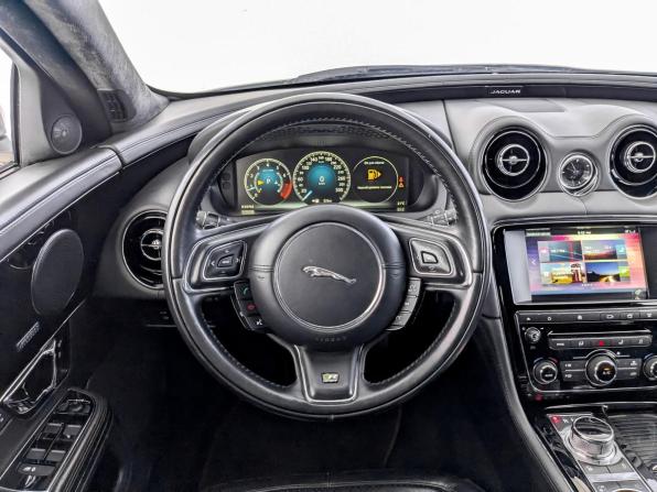 Jaguar XJ IV (X351) Рестайлинг с пробегом 2016 года, цена 3 390 000 рублей, 40122 км, седан, Автокод Объявления