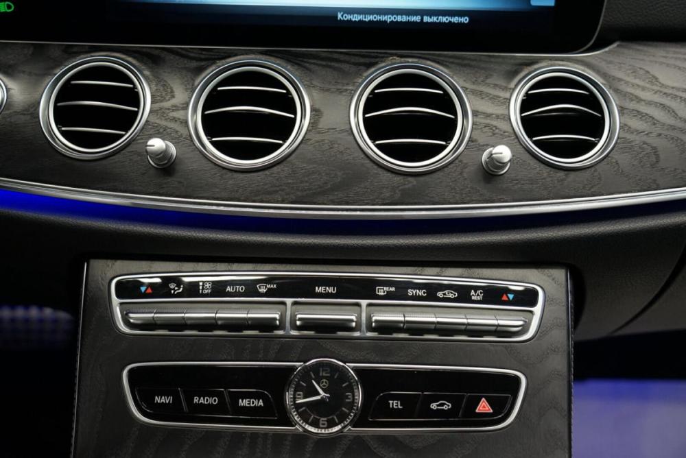 Mercedes-Benz E-Класс V (W213 S213 C238) Крым  - изображение 18