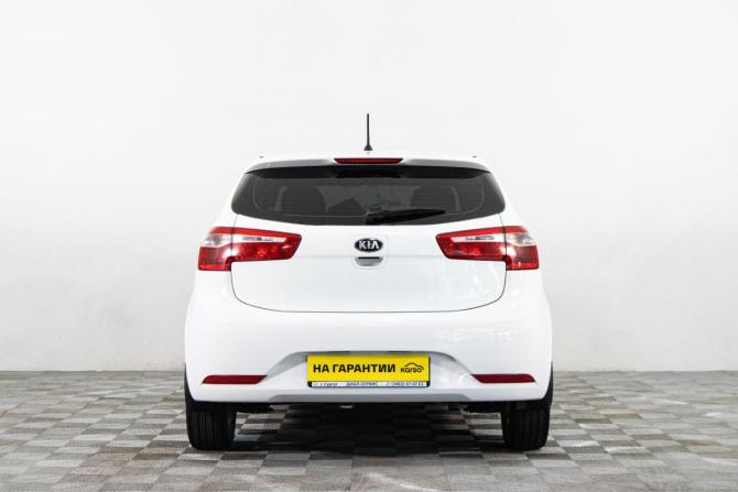Kia Rio III с пробегом 2013 года, цена 819 000 рублей, 166000 км, хэтчбек, Автокод Объявления