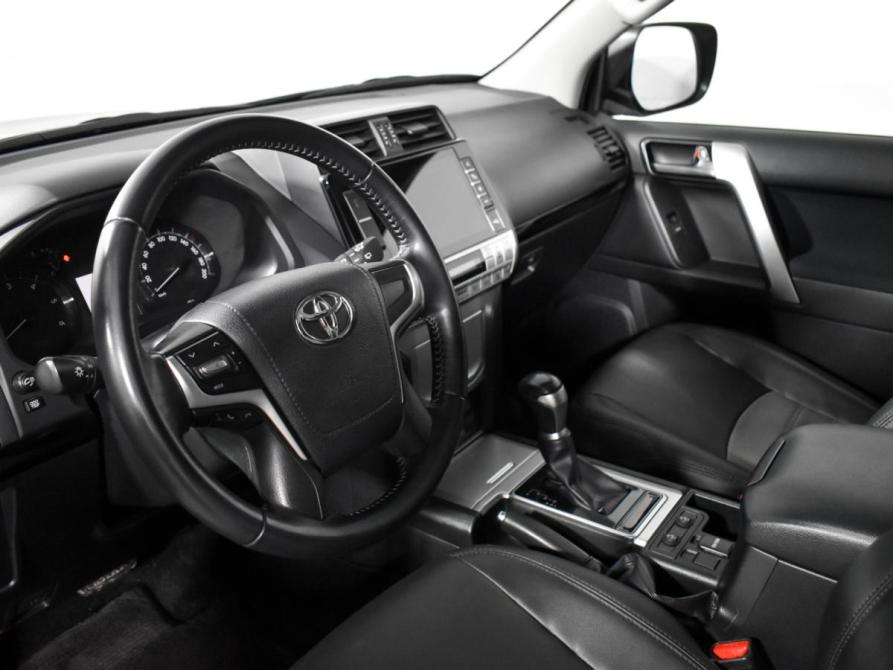 Toyota Land Cruiser Prado 150 Series Рестайлинг 3 Санкт-Петербург  - изображение 10