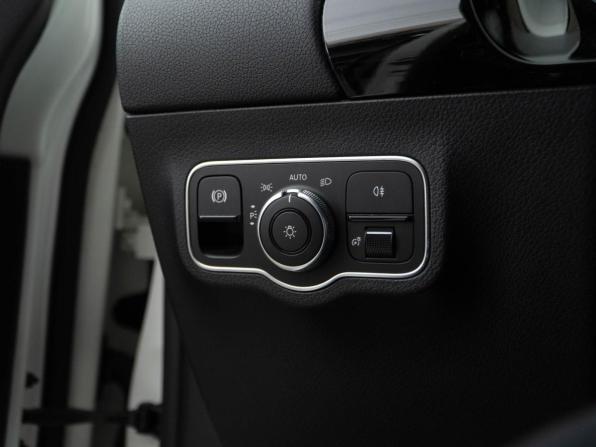 Mercedes-Benz B-Класс III (W247) с пробегом 2020 года, цена 2 185 055 рублей, 107854 км, хэтчбек, Автокод Объявления