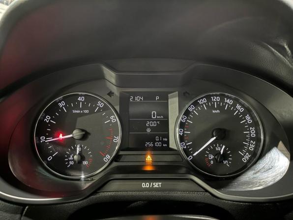 Skoda Octavia III (A7) с пробегом 2015 года, цена 799 000 рублей, 256022 км, лифтбек, Автокод Объявления