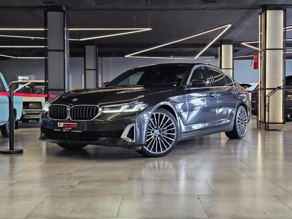 BMW 5 серии VII (G30/G31/G38) Рестайлинг с пробегом 2021 года, цена 6 500 000 рублей, 70857 км, седан, Автокод Объявления