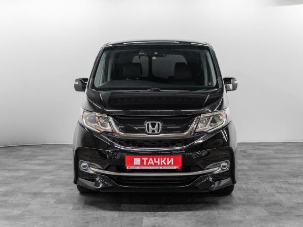 Honda Stepwgn V с пробегом 2016 года, цена 1 900 000 рублей, 168417 км, минивэн, Автокод Объявления