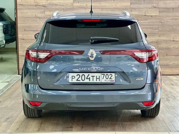 Renault Megane IV с пробегом 2018 года, цена 1 250 000 рублей, 213847 км, универсал, Автокод Объявления