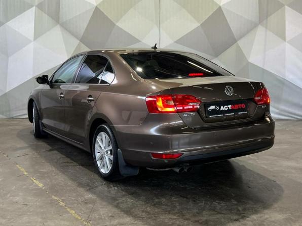 Volkswagen Jetta VI с пробегом 2012 года, цена 1 150 000 рублей, 112809 км, седан, Автокод Объявления