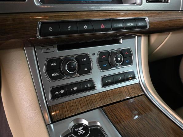 Jaguar XF I Рестайлинг с пробегом 2011 года, цена 1 465 000 рублей, 133040 км, седан, Автокод Объявления