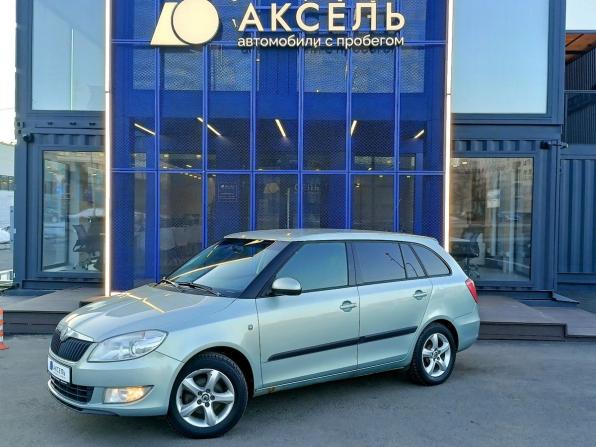 Skoda Fabia II Рестайлинг с пробегом 2010 года, цена 455 000 рублей, 185275 км, универсал, Автокод Объявления