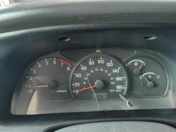 Chevrolet Tracker II с пробегом 2000 года, цена 390 000 рублей, 259067 км, внедорожник, Автокод Объявления