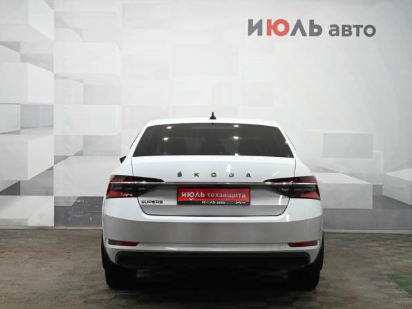 Skoda Superb III Рестайлинг с пробегом 2022 года, цена 2 450 000 рублей, 208525 км, лифтбек, Автокод Объявления