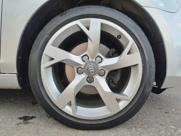 Volkswagen Golf VI с пробегом 2012 года, цена 870 000 рублей, 128045 км, хэтчбек, Автокод Объявления