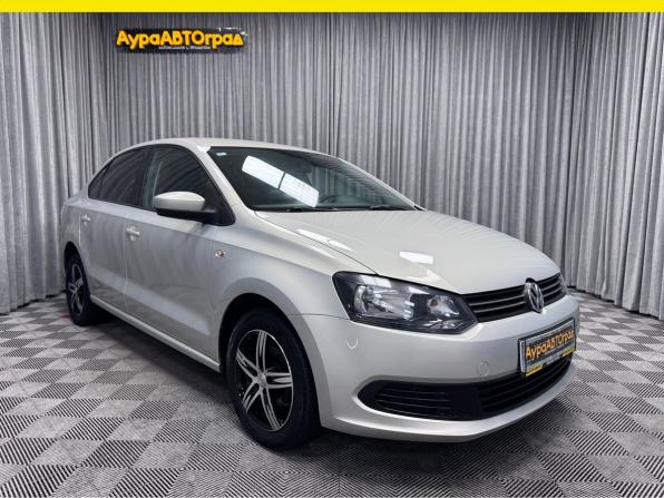 Volkswagen Polo V Рестайлинг с пробегом 2015 года, цена 1 050 000 рублей, 132521 км, седан, Автокод Объявления