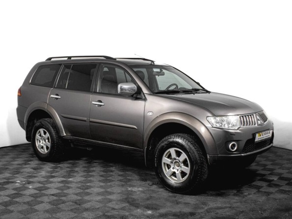 Mitsubishi Pajero Sport II с пробегом 2012 года, цена 1 355 000 рублей, 284001 км, внедорожник, Автокод Объявления