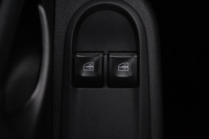 Renault Duster I Рестайлинг с пробегом 2020 года, цена 1 320 000 рублей, 130254 км, внедорожник, Автокод Объявления