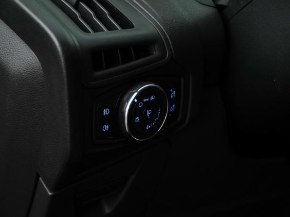 Ford Focus III с пробегом 2013 года, цена 927 077 рублей, 111250 км, седан, Автокод Объявления