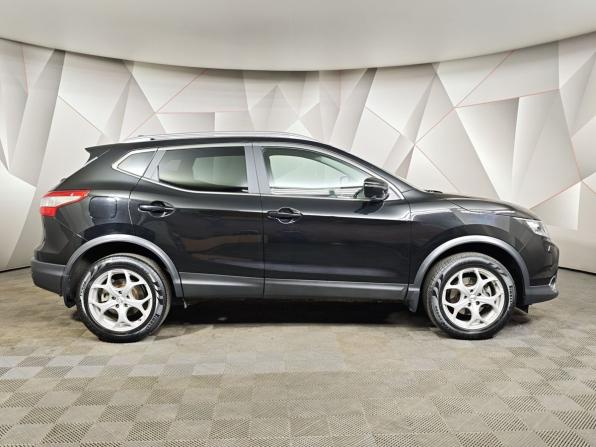 Nissan Qashqai II с пробегом 2018 года, цена 1 995 000 рублей, 39731 км, внедорожник, Автокод Объявления