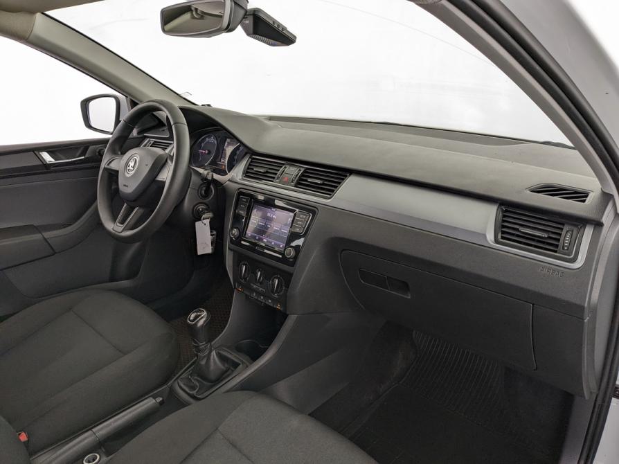Skoda Rapid I Рестайлинг Москва  - изображение 11