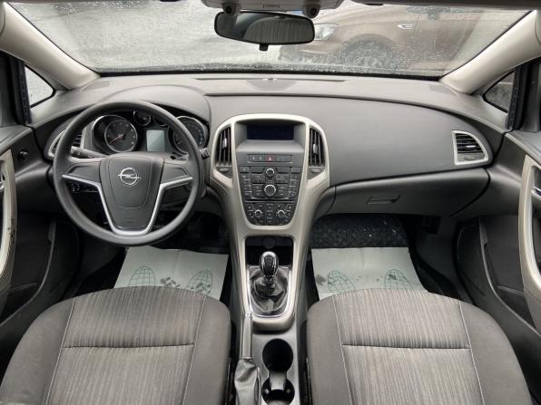 Opel Astra J с пробегом 2012 года, цена 898 000 рублей, 86125 км, универсал, Автокод Объявления