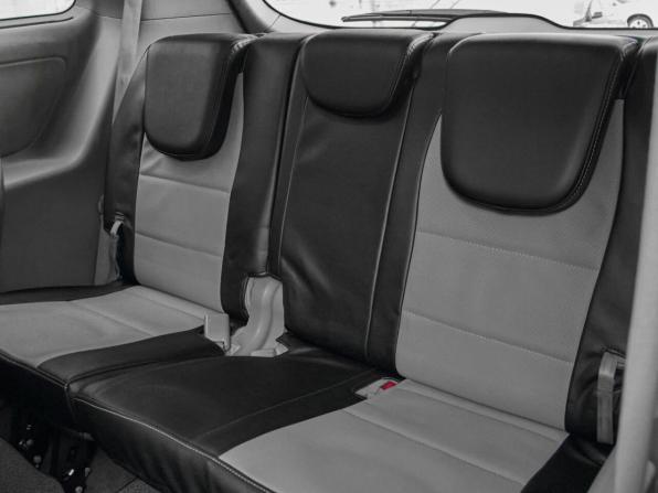 Kia Sedona III с пробегом 2015 года, цена 2 190 000 рублей, 136264 км, минивэн, Автокод Объявления