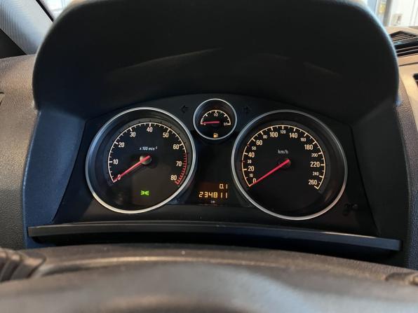 Opel Zafira B Рестайлинг с пробегом 2009 года, цена 522 000 рублей, 234808 км, компактвэн, Автокод Объявления