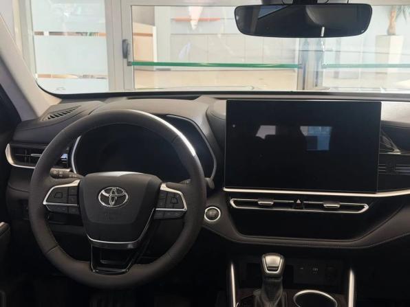 Toyota Highlander IV (XU70) с пробегом 2026 года, цена 5 350 000 рублей, 13164 км, внедорожник, Автокод Объявления