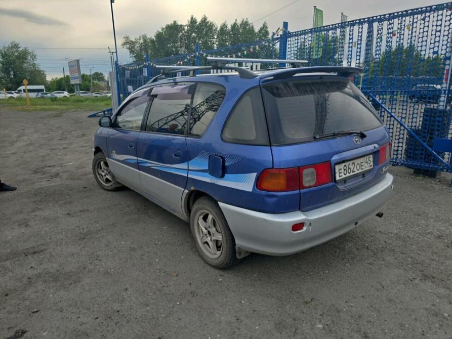 Toyota Ipsum I (M10) Курган  - изображение 3