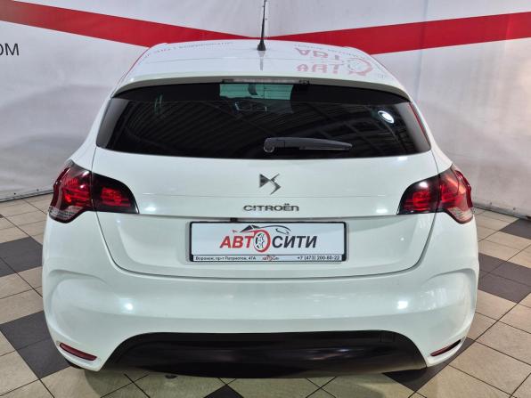 Citroen DS4 с пробегом 2013 года, цена 765 000 рублей, 120450 км, хэтчбек, Автокод Объявления