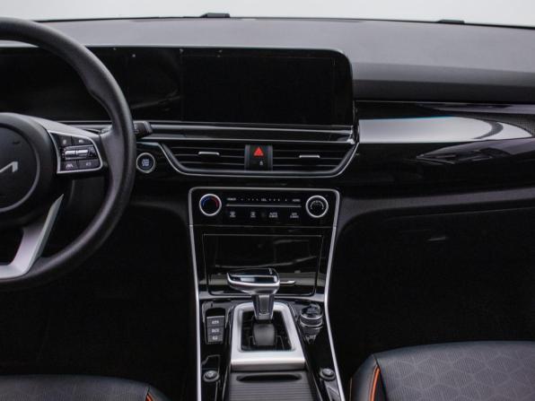 Kia Seltos I Рестайлинг с пробегом 2024 года, цена 2 370 000 рублей, 32000 км, внедорожник, Автокод Объявления