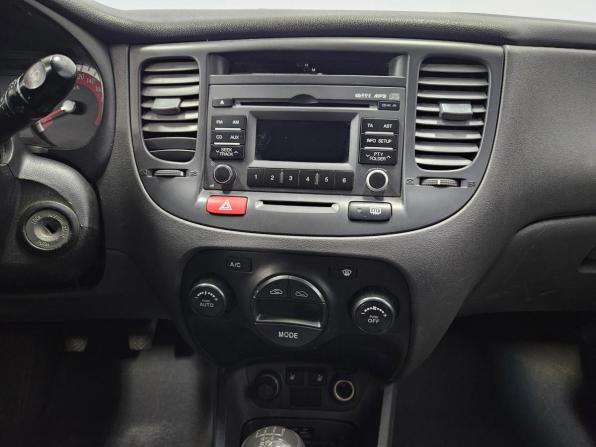 Kia Rio II Рестайлинг с пробегом 2011 года, цена 513 000 рублей, 219030 км, седан, Автокод Объявления