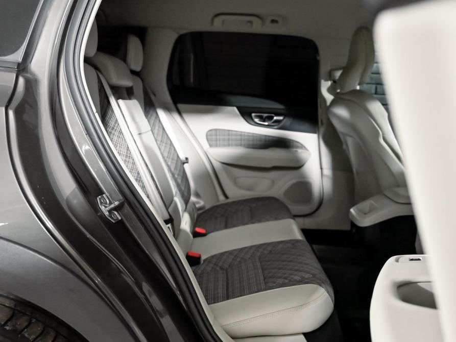 Volvo V60 Cross Country II Екатеринбург  - изображение 21