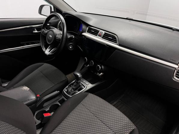 Kia Rio IV с пробегом 2019 года, цена 1 410 000 рублей, 92007 км, седан, Автокод Объявления