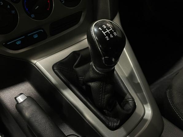 Ford Focus III с пробегом 2014 года, цена 695 000 рублей, 181848 км, хэтчбек, Автокод Объявления